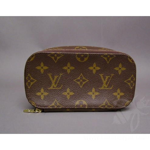 Louis Vuitton Monogram Trousse Blush PM Cosmetic Pouch